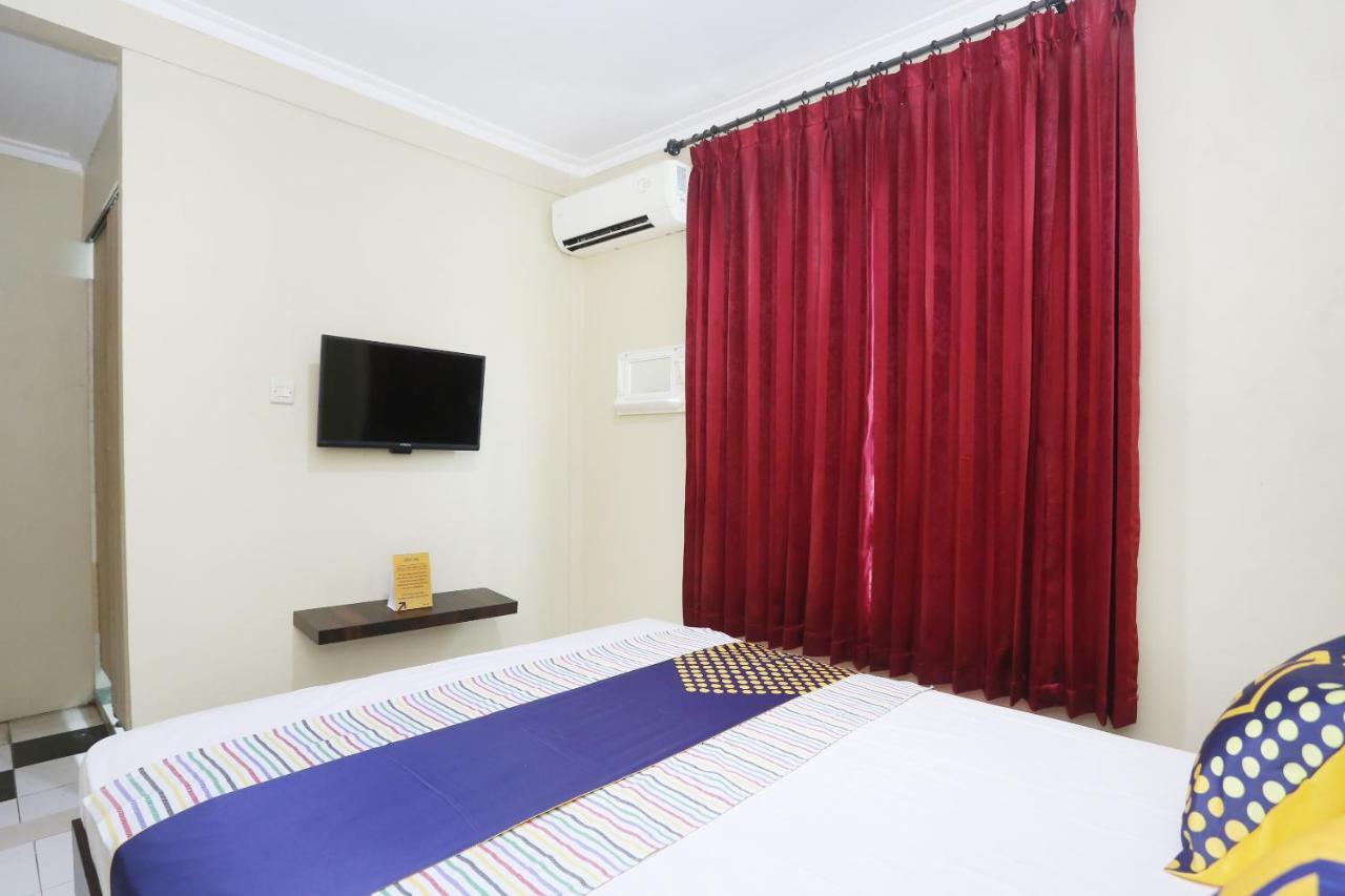 Spot On 2358 Aster Homestay Melati Exterior foto